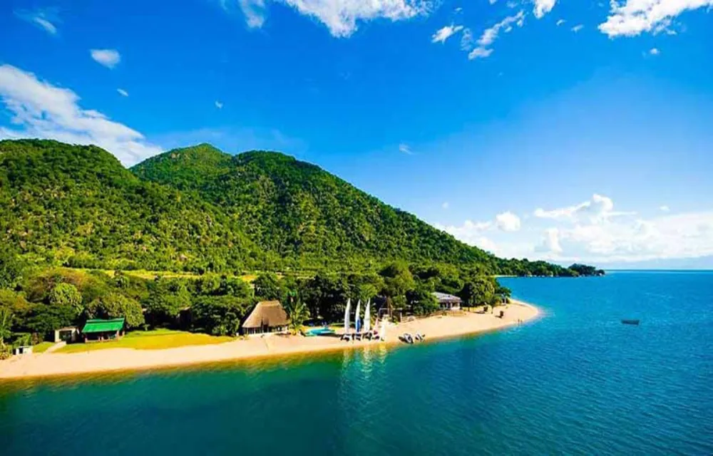 Cityscape & Retreat Hotel Attraction Pictures