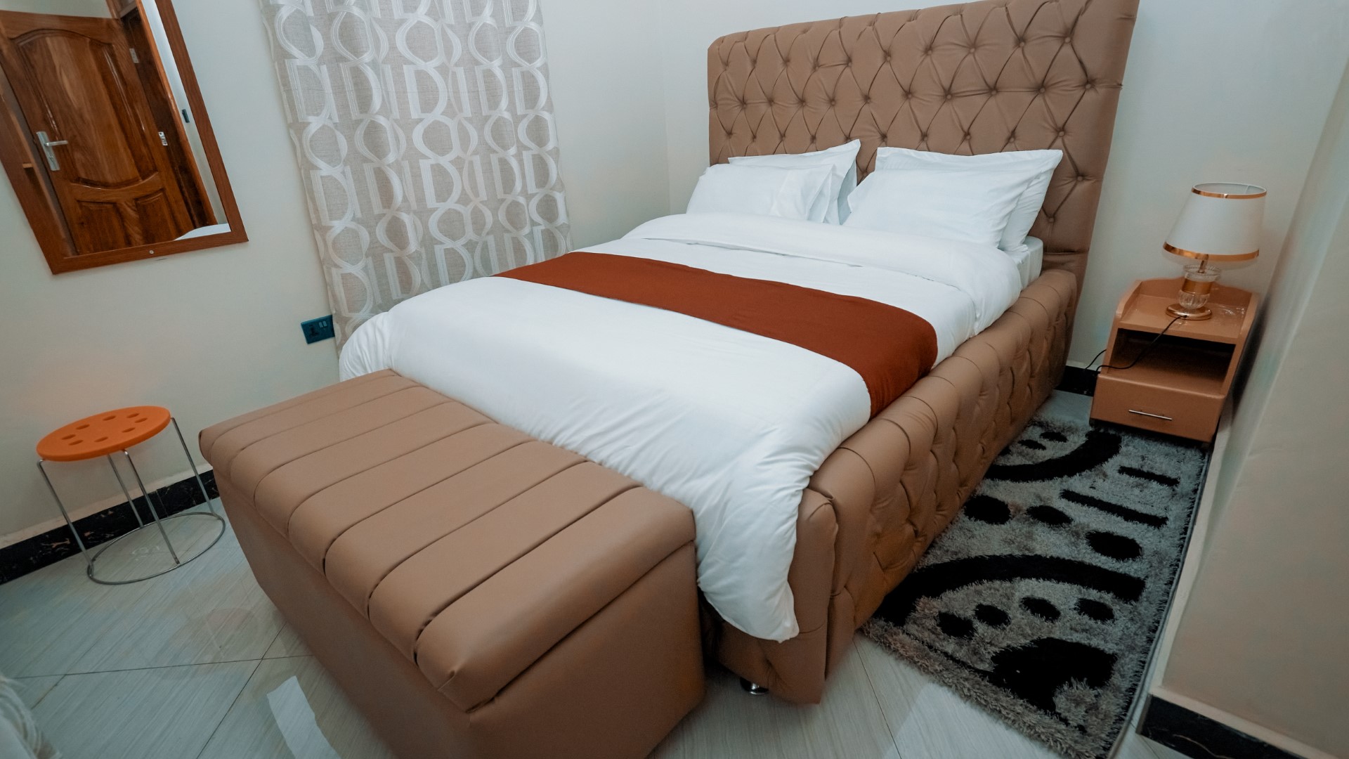 Cityscape & Retreat Hotel