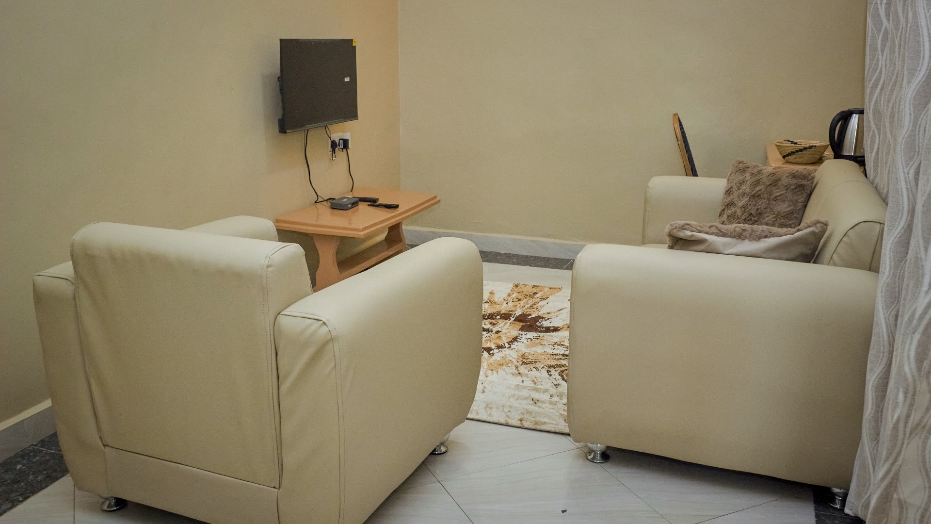 Cityscape & Retreat Hotel